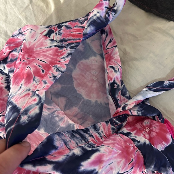 LOVE pink and blue Tie-Dye stash it tote - Picture 4 of 7